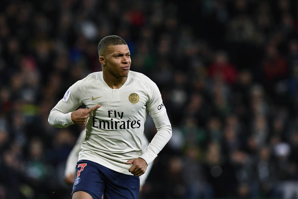 魔都券商2025争霸：巨头业绩答卷，谁是王者？